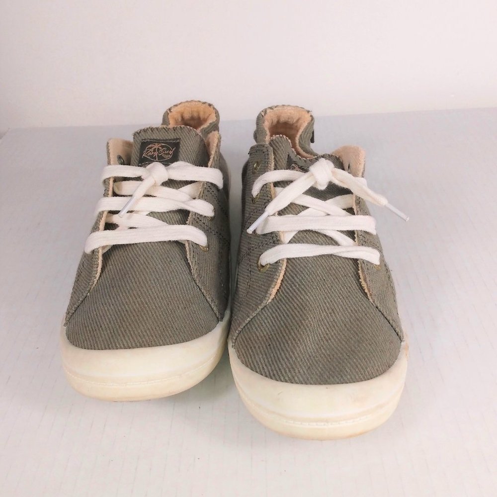 Roxy Bayshore III Green and White Sneakers Size:11M